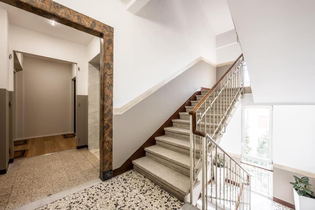 Cucchiari Suite 7B Modena Exterior photo